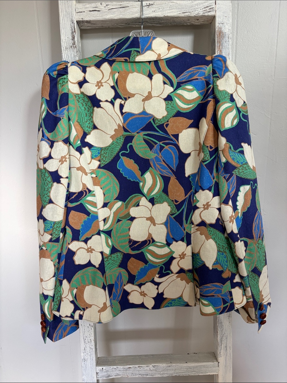 Smythe Navy Floral Tailored Blazer with Cream & Green Accents - Picture 6 of 7